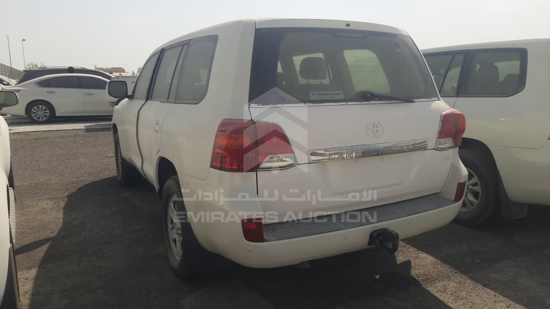 2013 TOYOTA LAND CRUISER VIN: JTMDU09J7D4064147