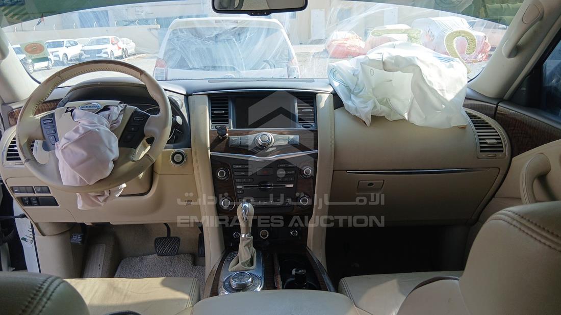 2013 Nissan Patrol — Full Dashboard View — Photo 15