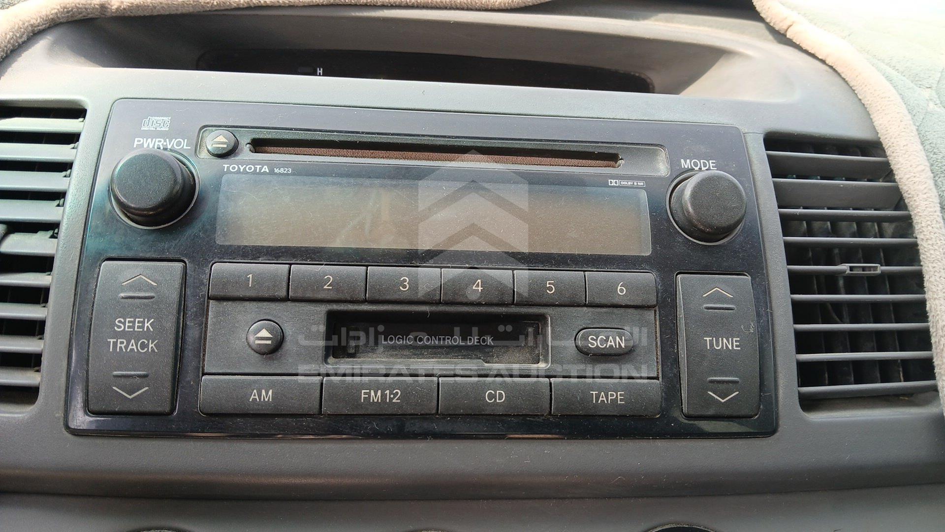 2002 TOYOTA CAMRY VIN: 4T1BE32KX2U620288