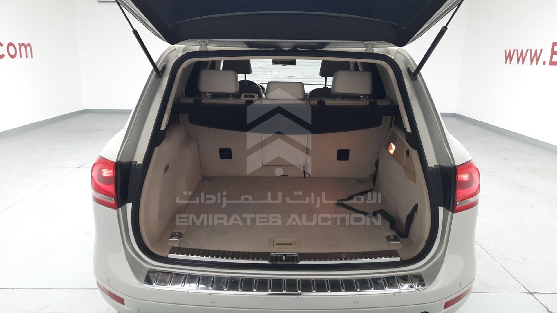 2014 VOLKSWAGEN TOUAREG VIN: WVGBC2BPXED006549