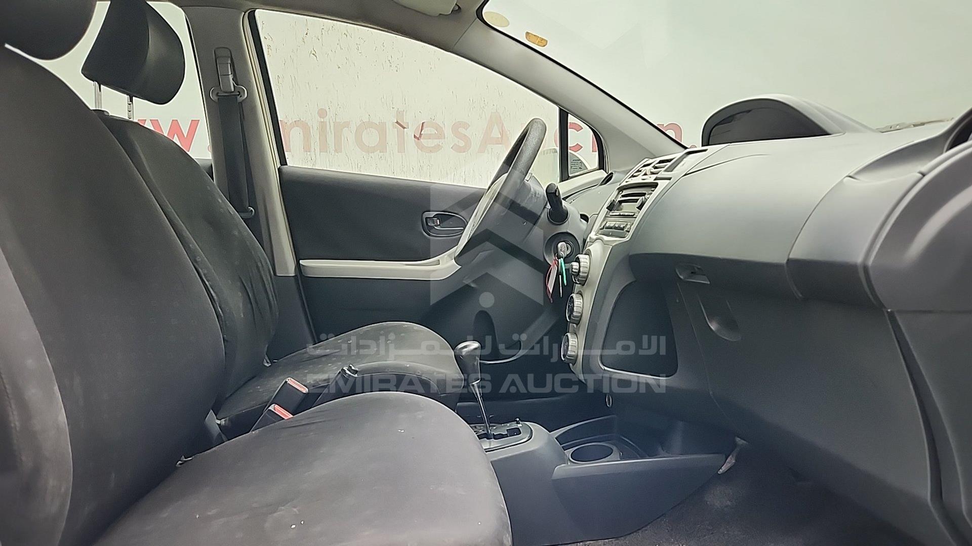 2008 TOYOTA YARIS VIN: JTDKW923085102058