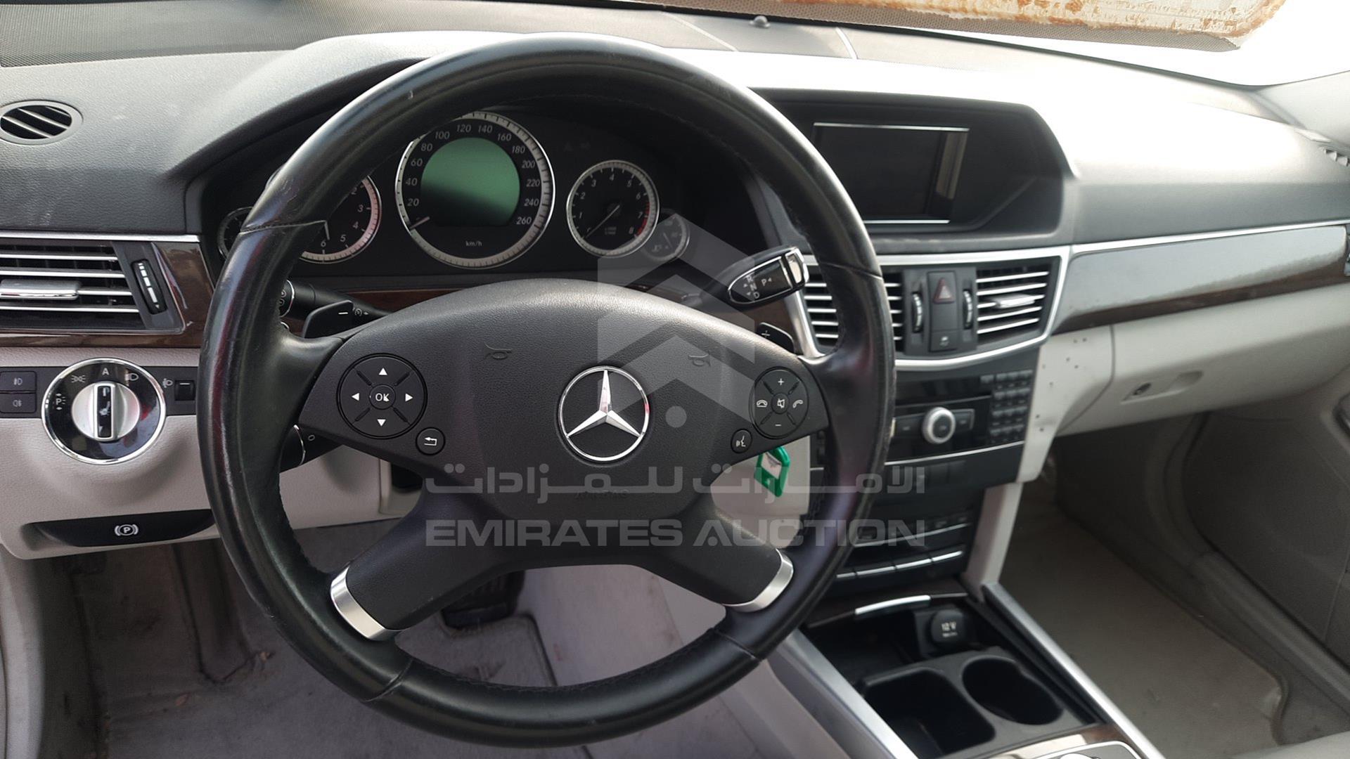 2010 MERCEDES E 300 VIN: WDDHF5EB9AA243803