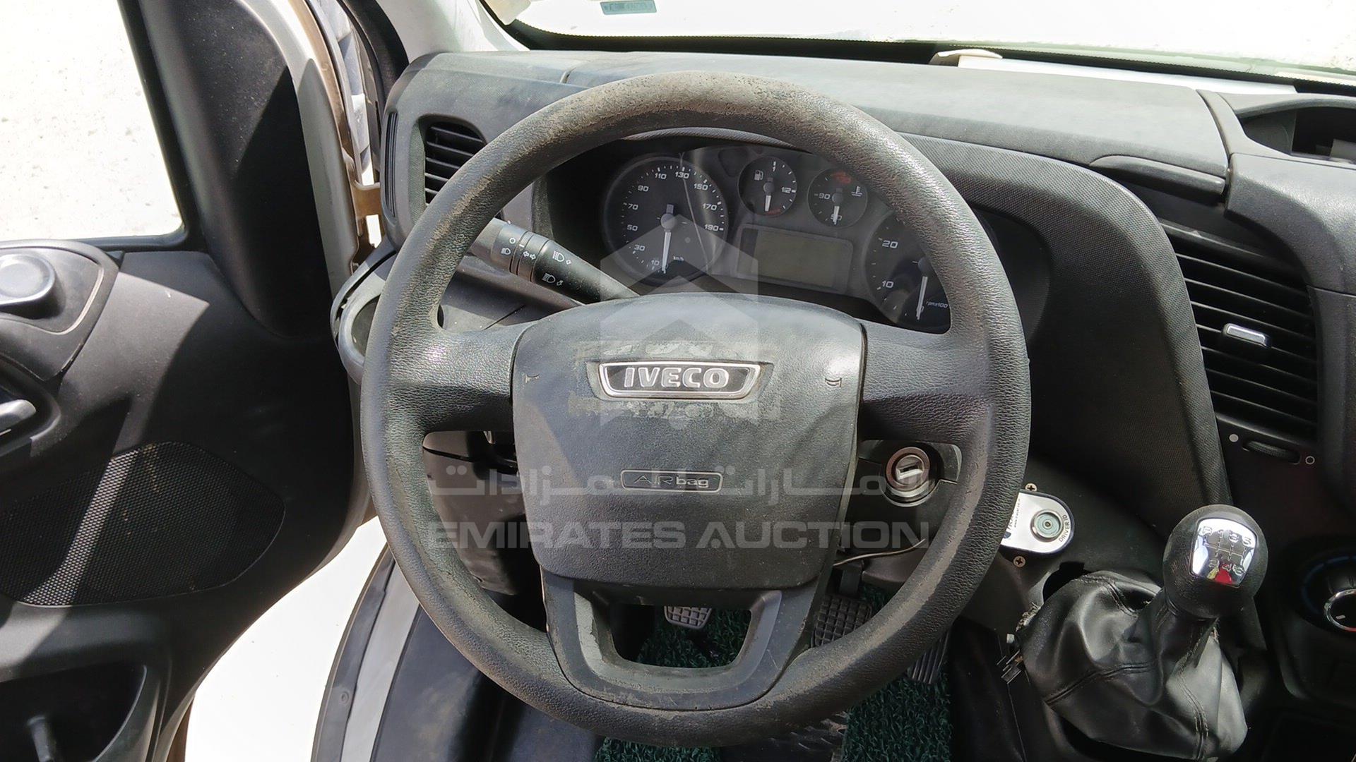 2018 IVECO DAILY VIN: ZCFCA50A9J5220931