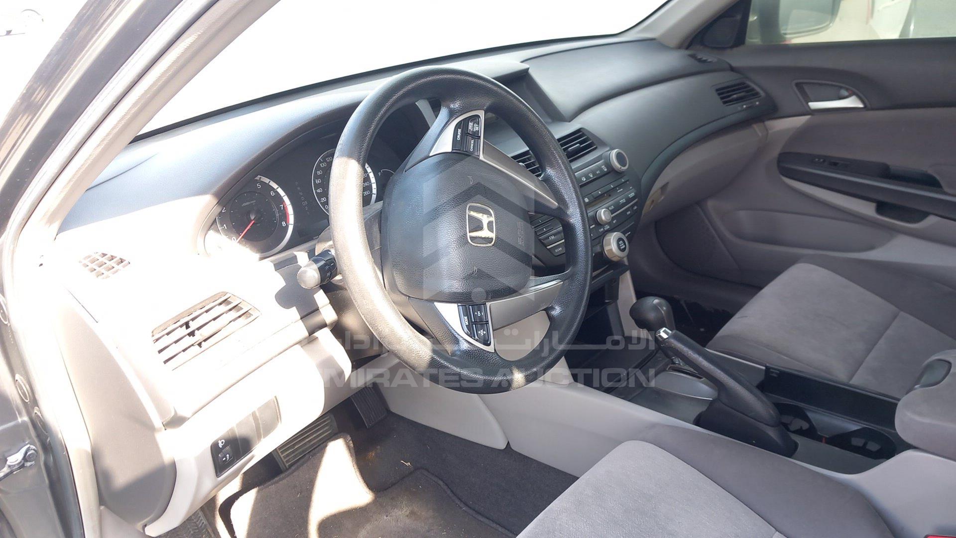 2008 HONDA ACCORD VIN: JHMCP26388C410947