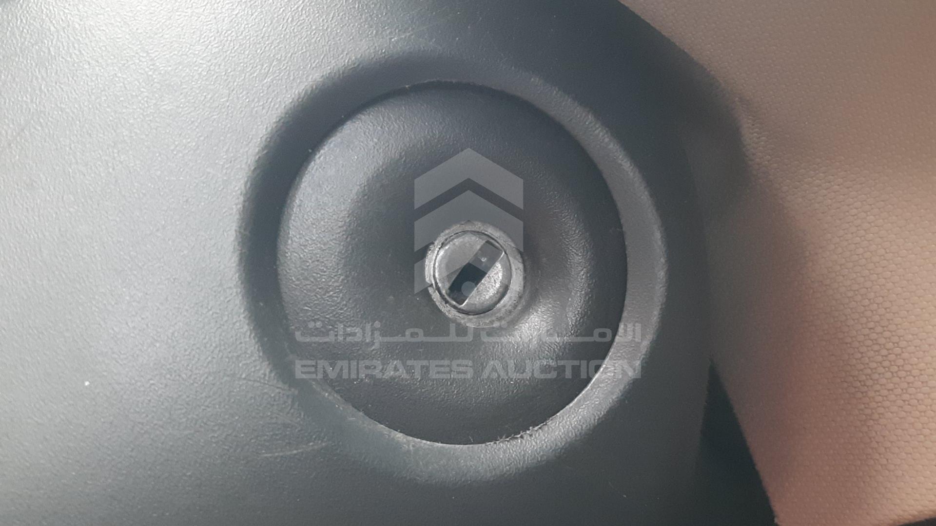 2018 RENAULT DUSTER VIN: VF1HSRGJ5JH588477
