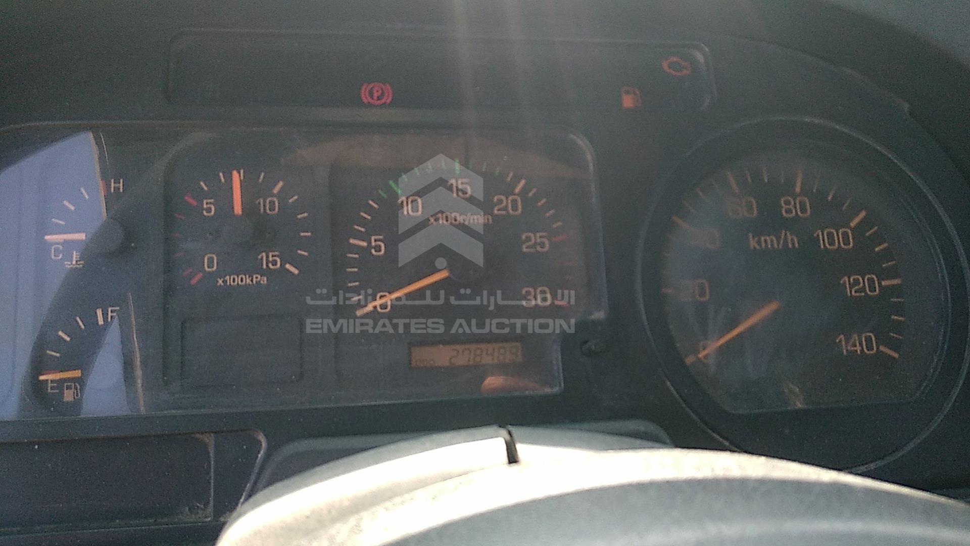 2013 ISUZU FVR VIN: LWLYURAX8DL004021