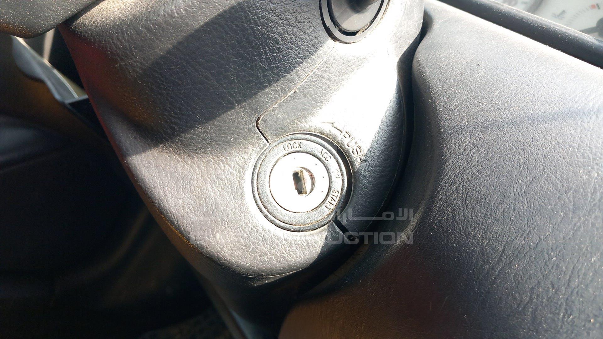 2007 TOYOTA COROLLA VIN: 2T1BR32F27C769950