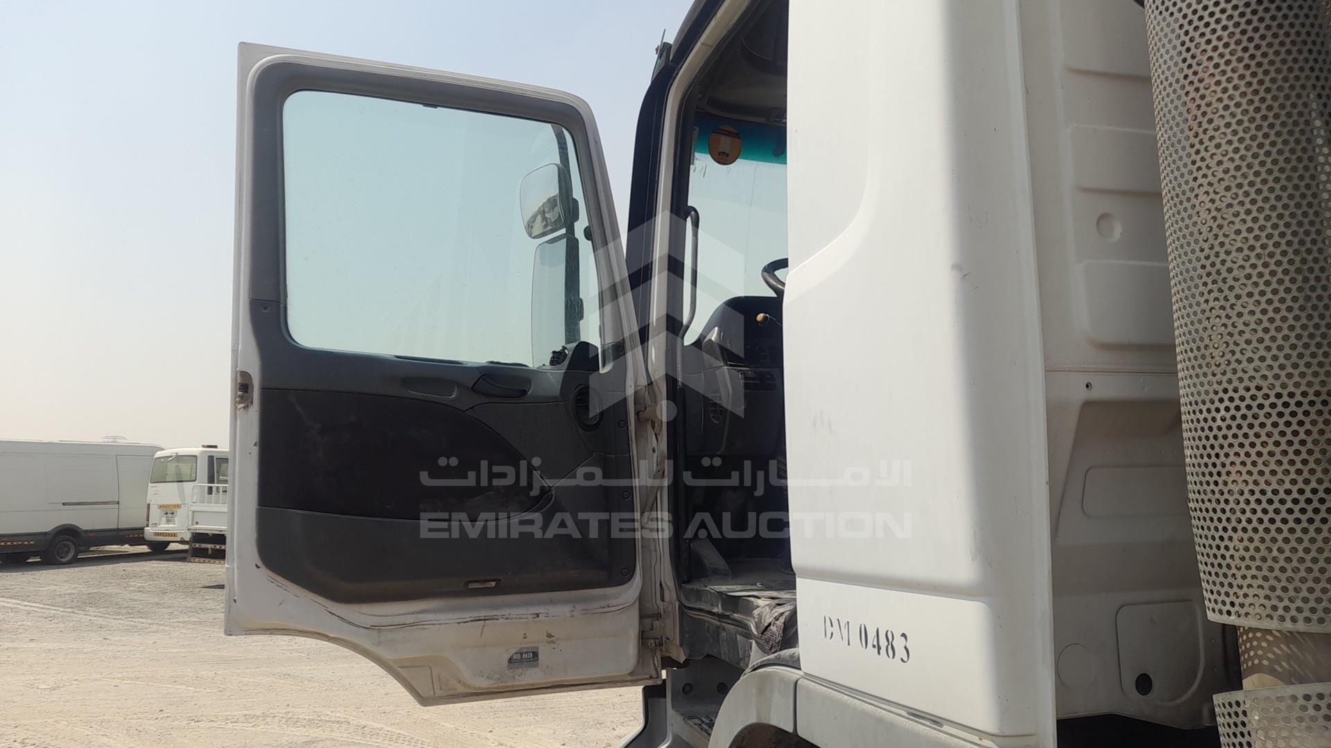 2008 MERCEDES ACTROS VIN: WDAKHCAA18L329393