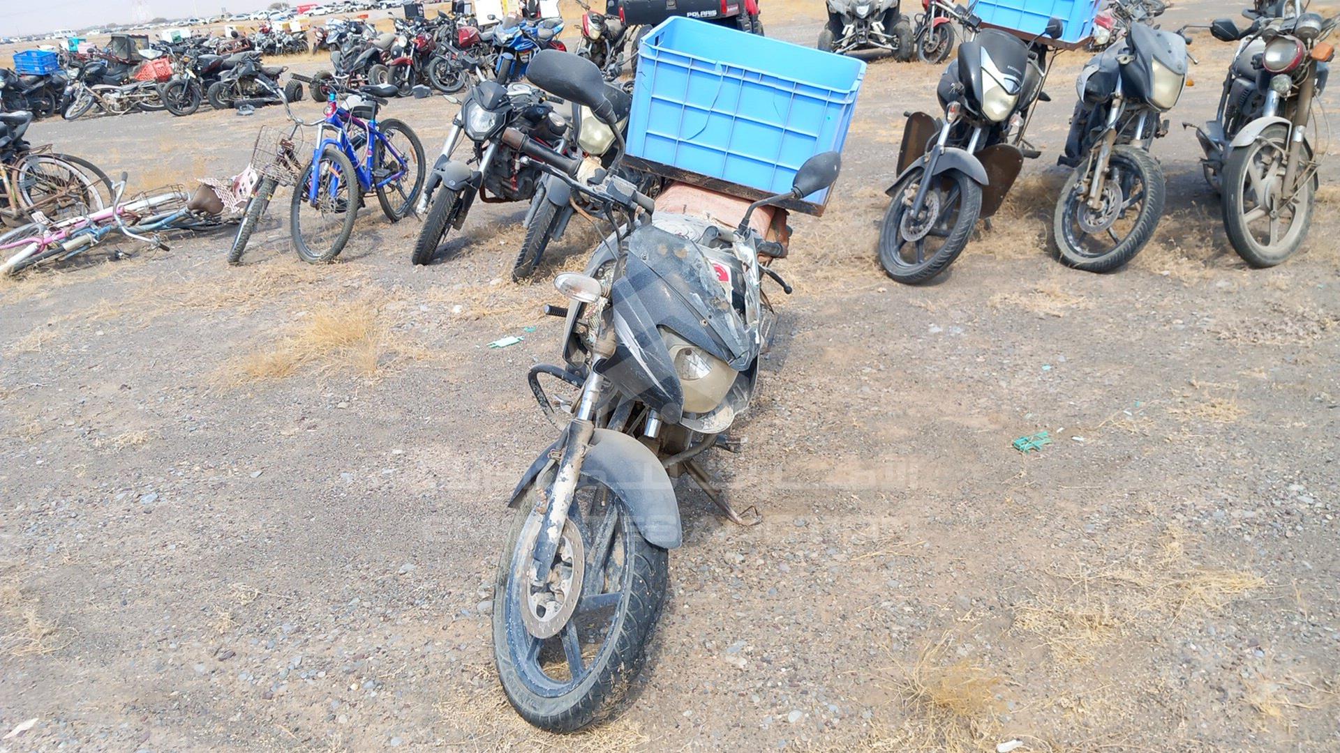 2015 BAJAJ PULSAR VIN: MD2A11CZ6FWG47586