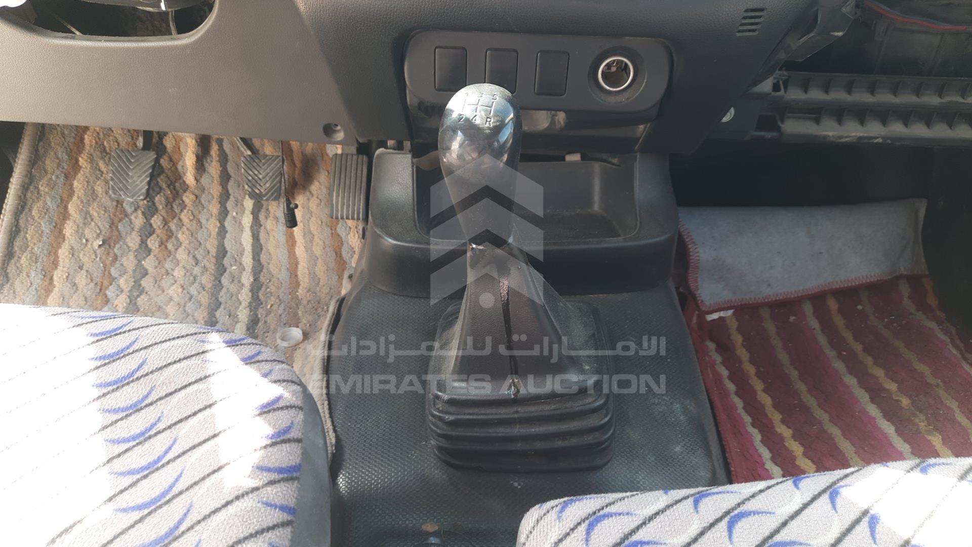 2016 MITSUBISHI L 200 VIN: MMBJNKJ40GH072520