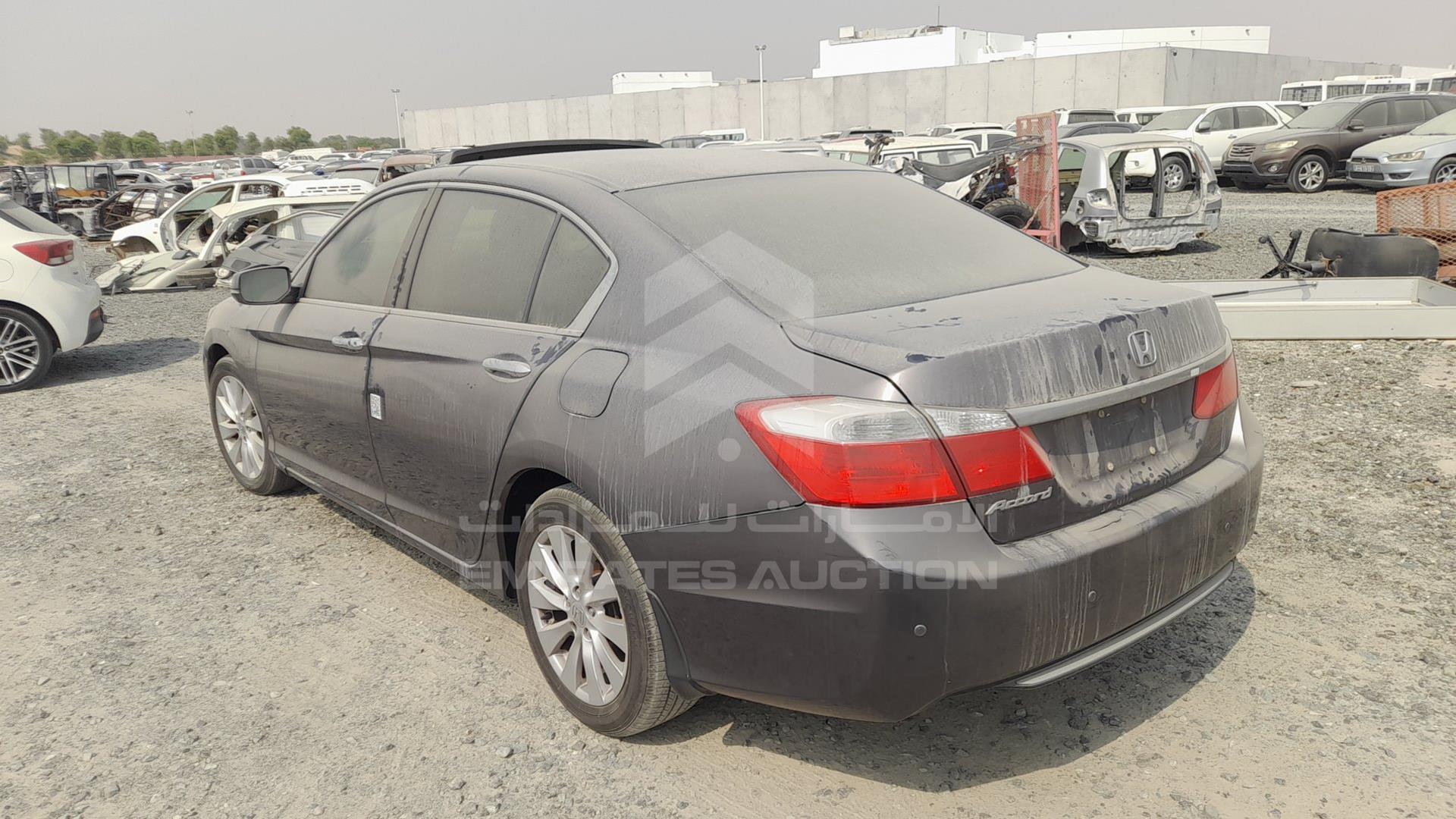 2015 HONDA ACCORD VIN: 1HGCR2F72FA168973