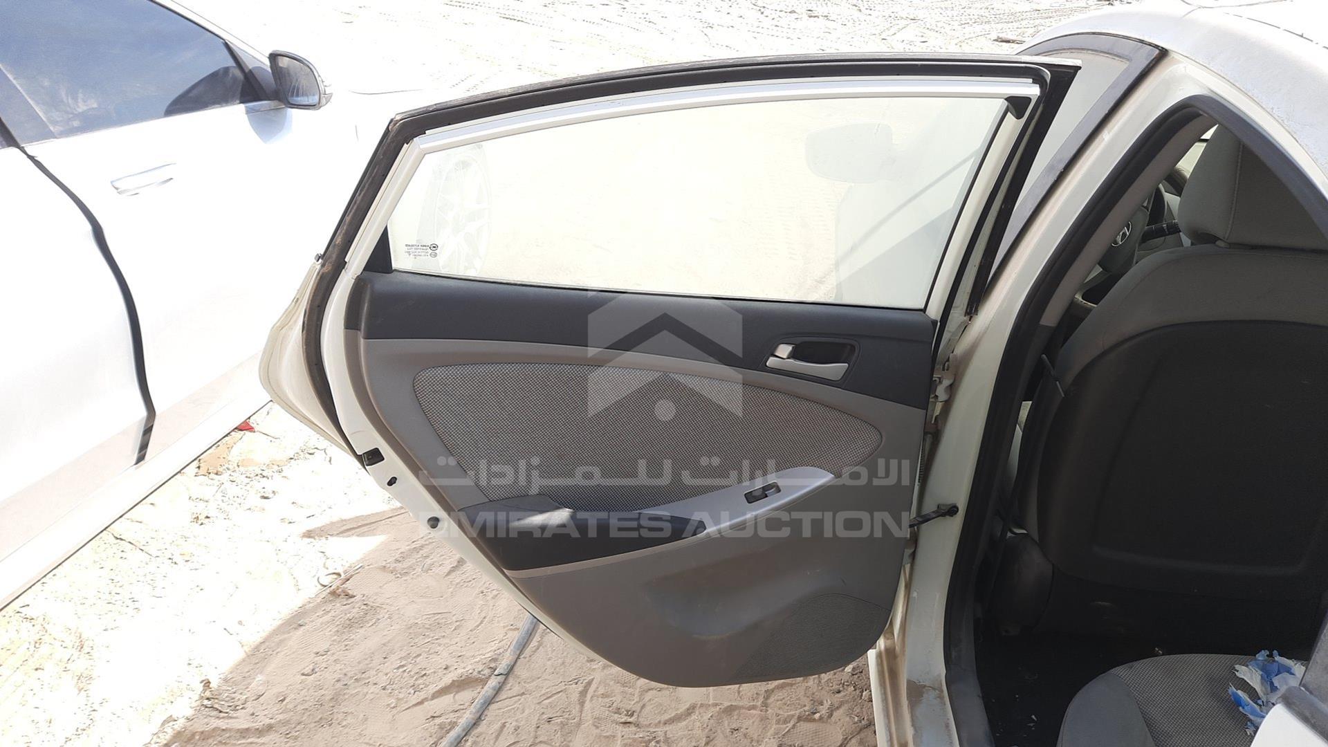 2013 HYUNDAI ACCENT VIN: KMHCT41CXDU275065