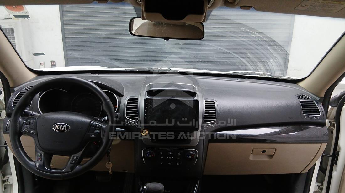 2014 Kia Sorento — Full Dashboard View — Photo 21