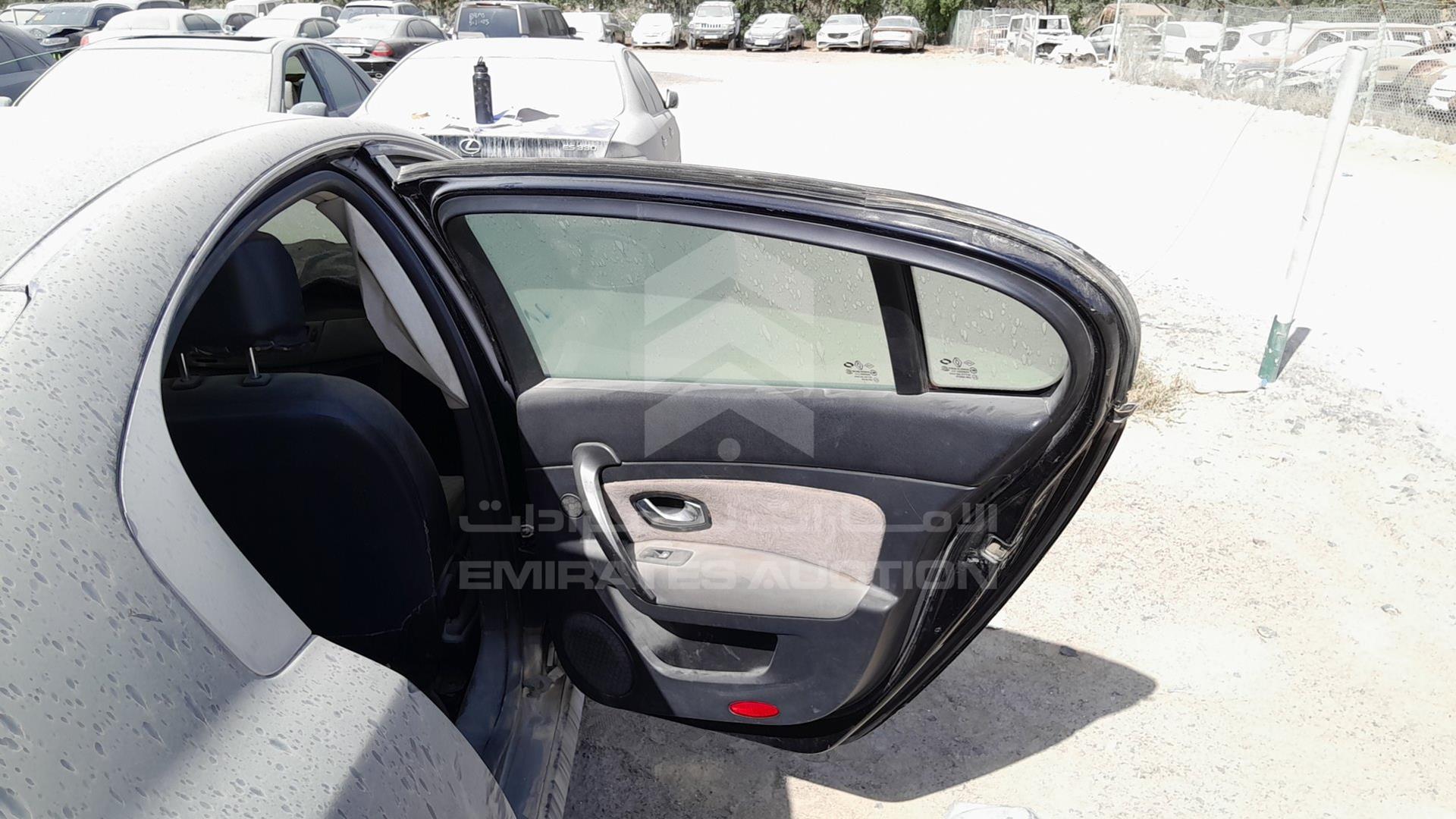 2012 RENAULT SAFRANE VIN: VF1ABLCC4CC261476