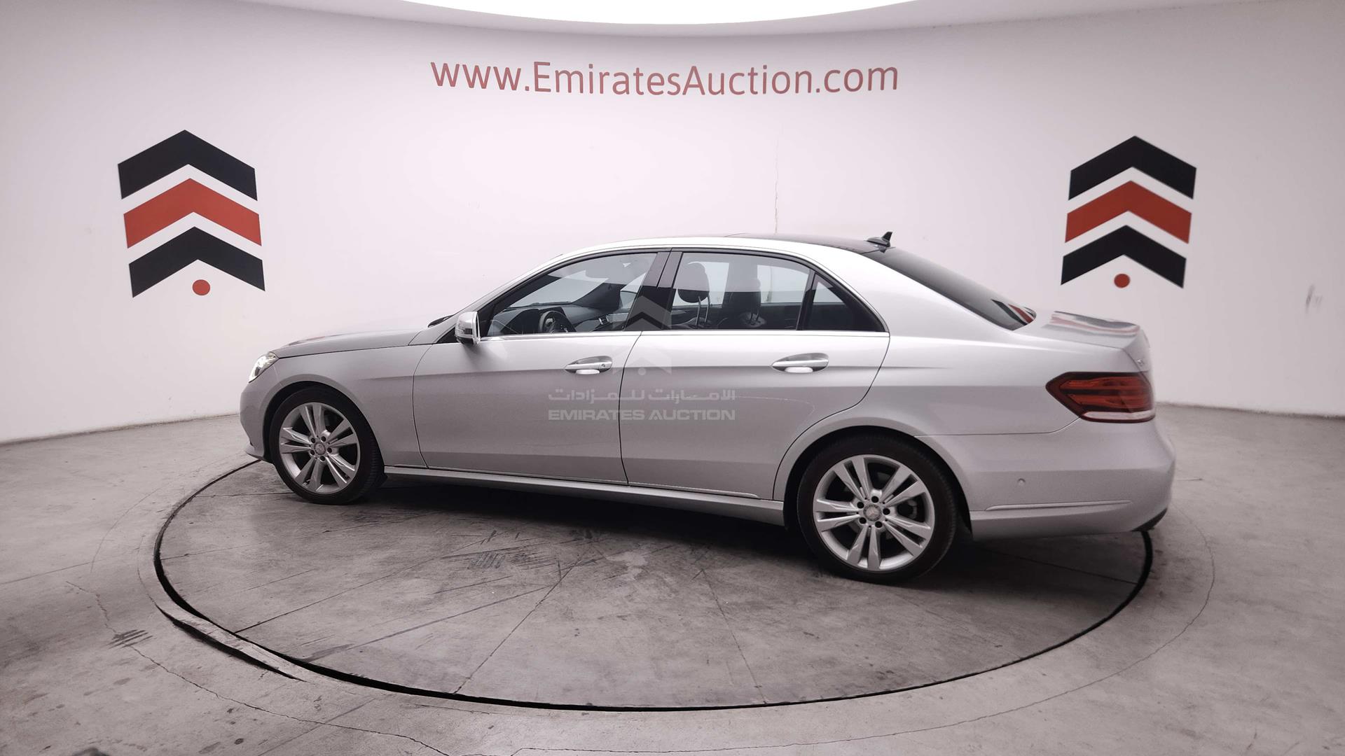 2015 MERCEDES E 300 VIN: WDDHF8BB0FB107566