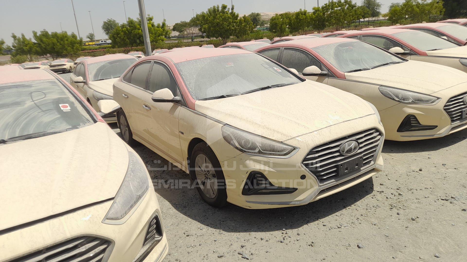 2019 HYUNDAI SONATA VIN: KMHE24133KA093007