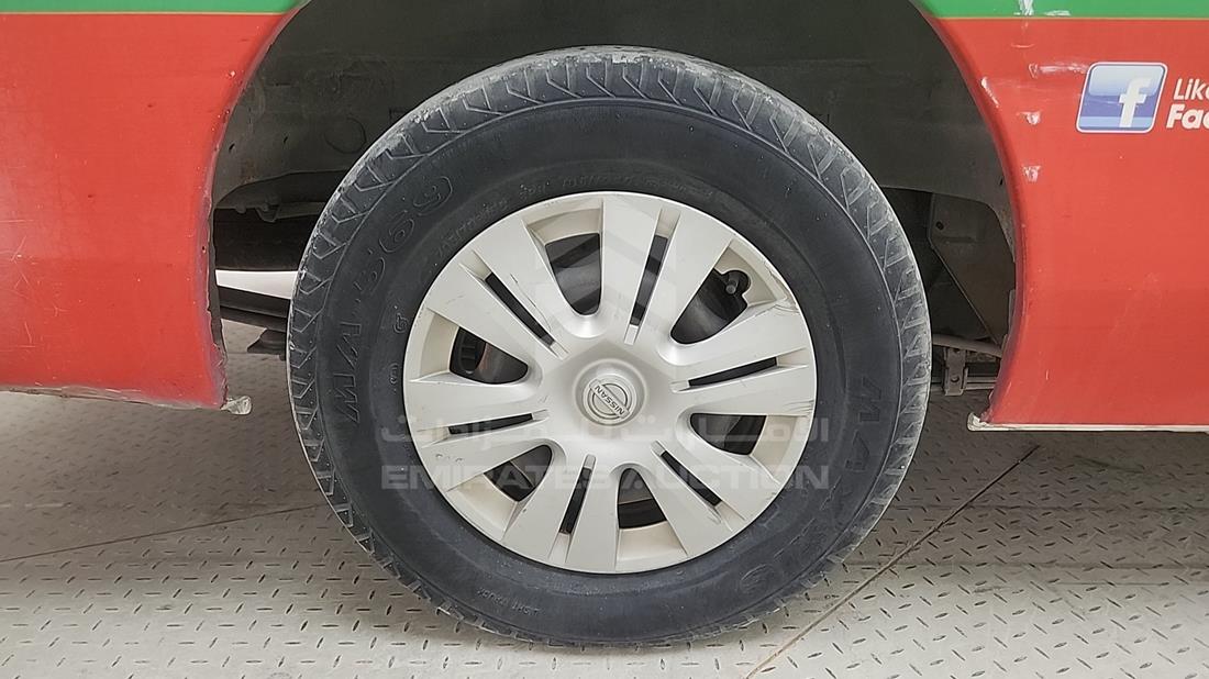 2015 Nissan Urvan — Rear Right Tyre — Photo 25