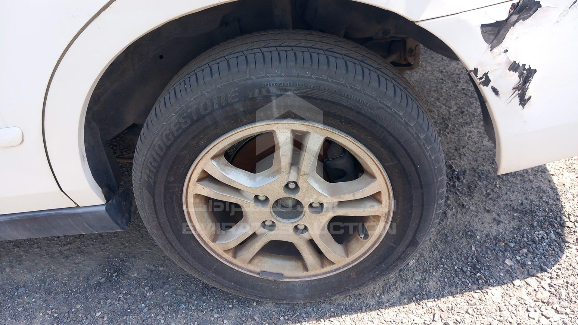 2005 HONDA ACCORD VIN: JHMCM56565C400442