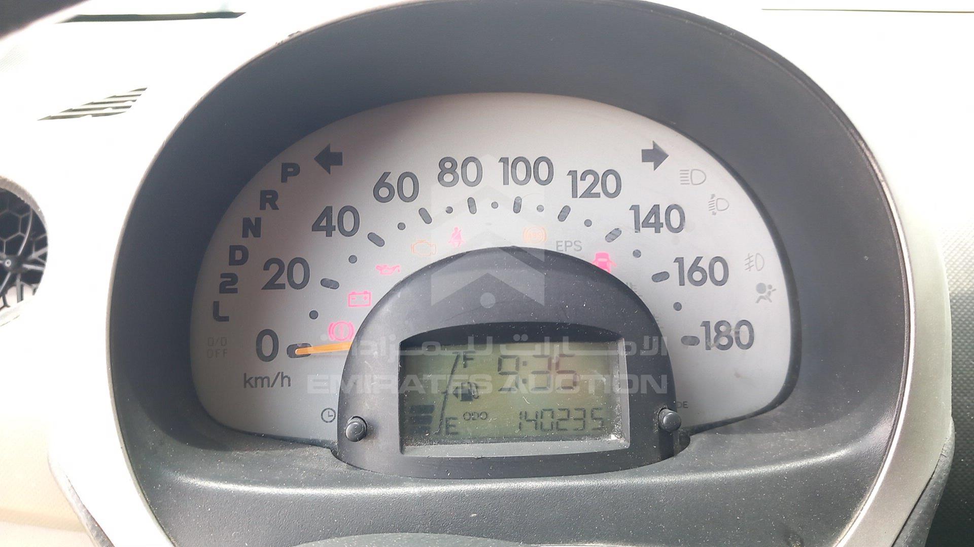 2005 DAIHATSU SIRION VIN: JD1GM301451007208