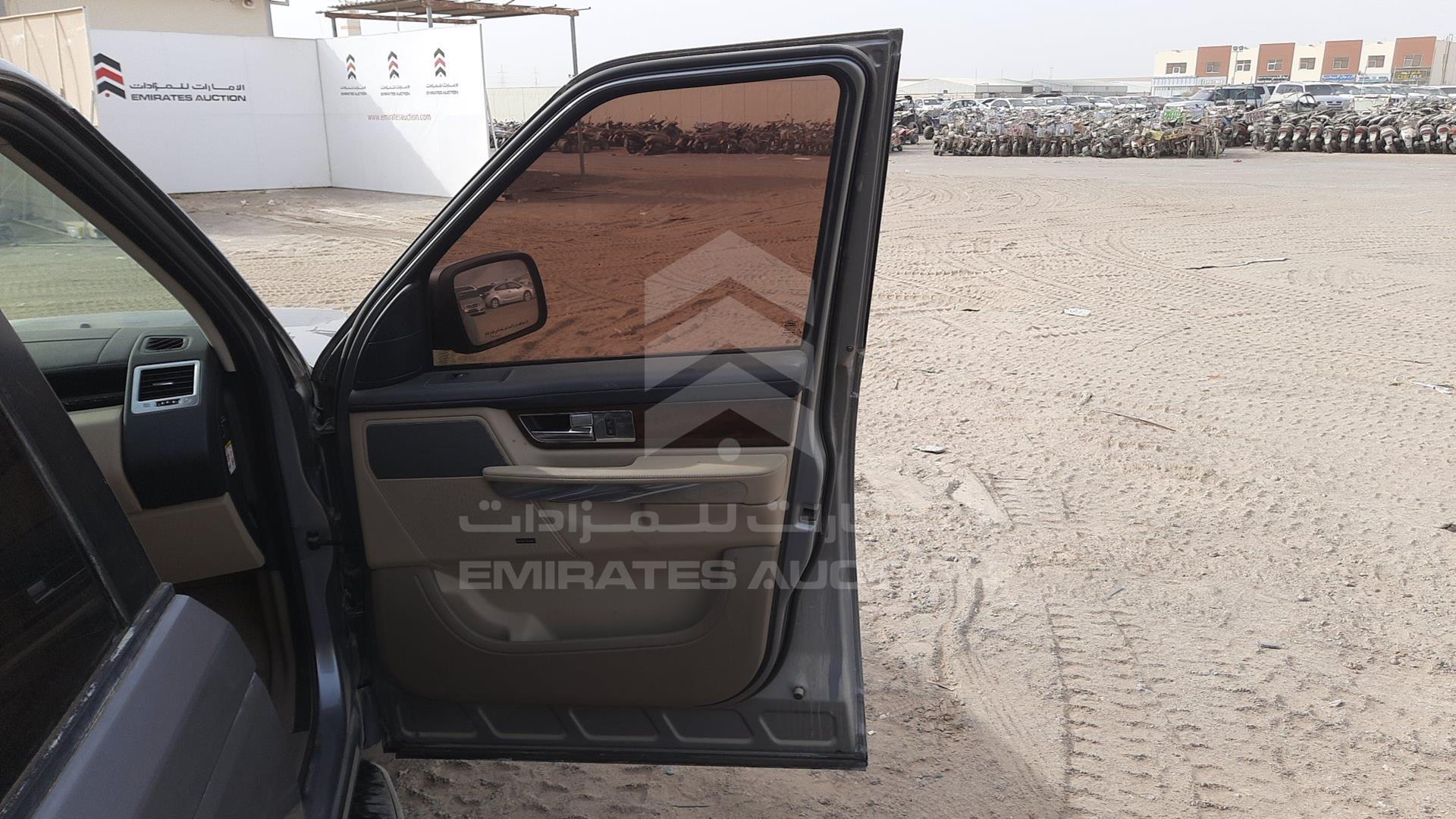 2012 RANGE ROVER SPORT VIN: SALLSAAD4CA751329