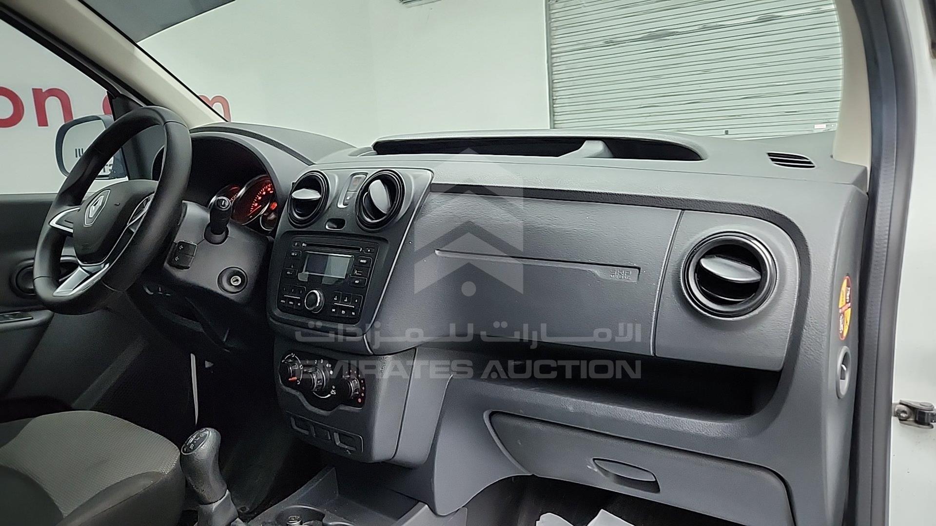 2022 RENAULT DOKKER VIN: VF18SRB47NG028540