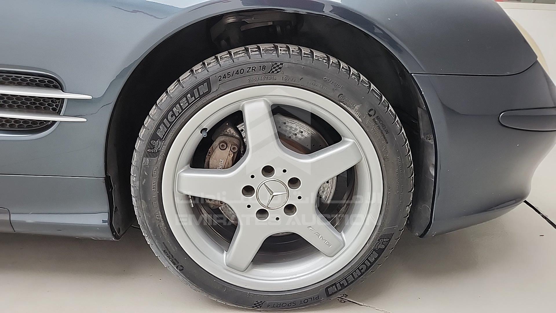 2003 MERCEDES SL 500 VIN: WDB2304751F033423