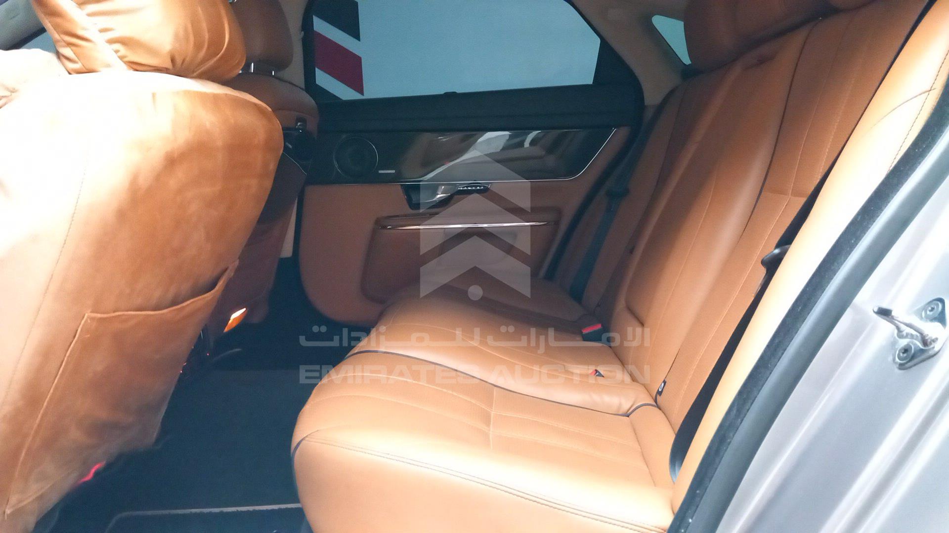 2010 JAGUAR X J VIN: SAJKA26J1AMV01346