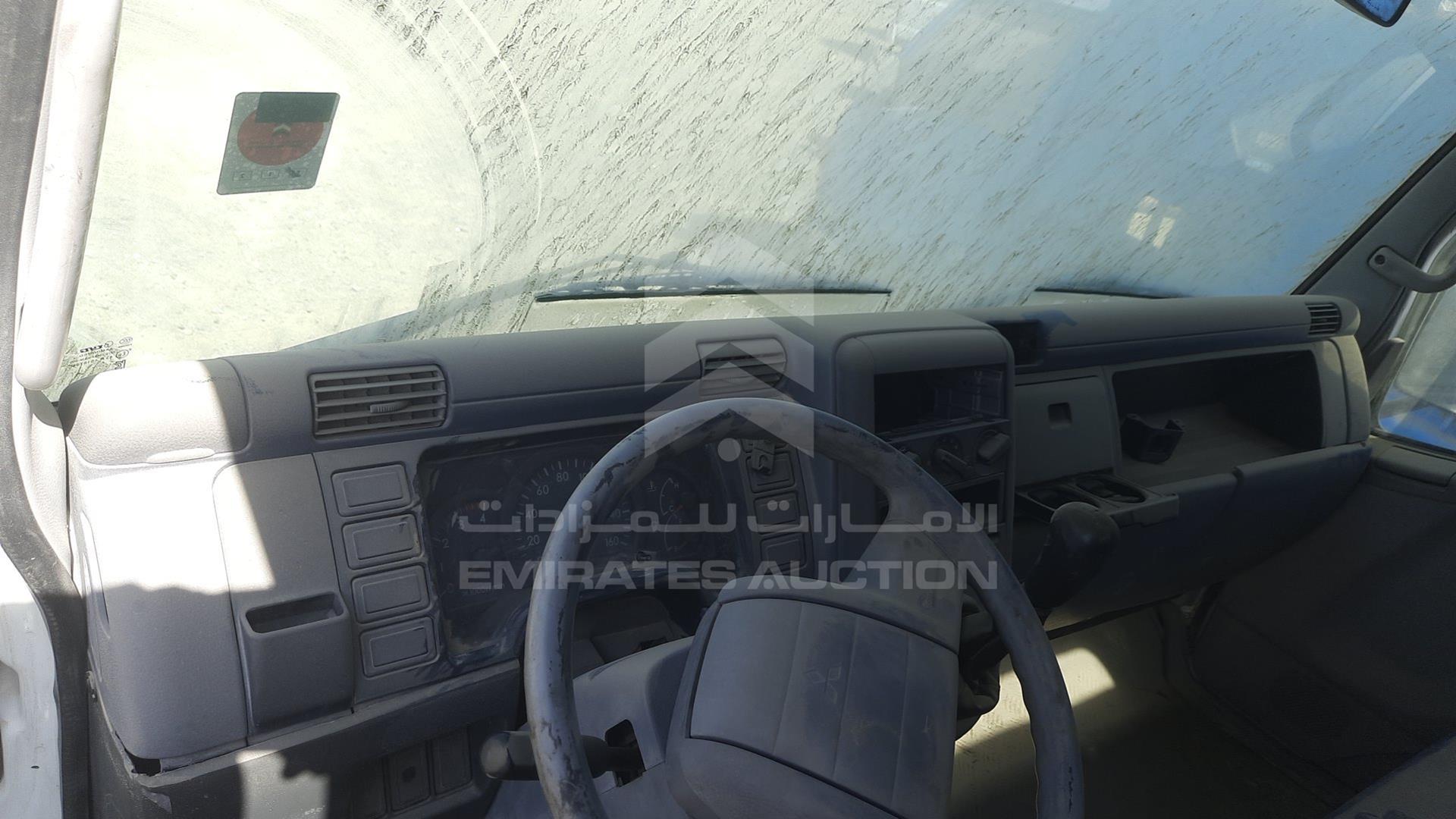 2015 MITSUBISHI CANTER VIN: JL7B6E1P5FK007798