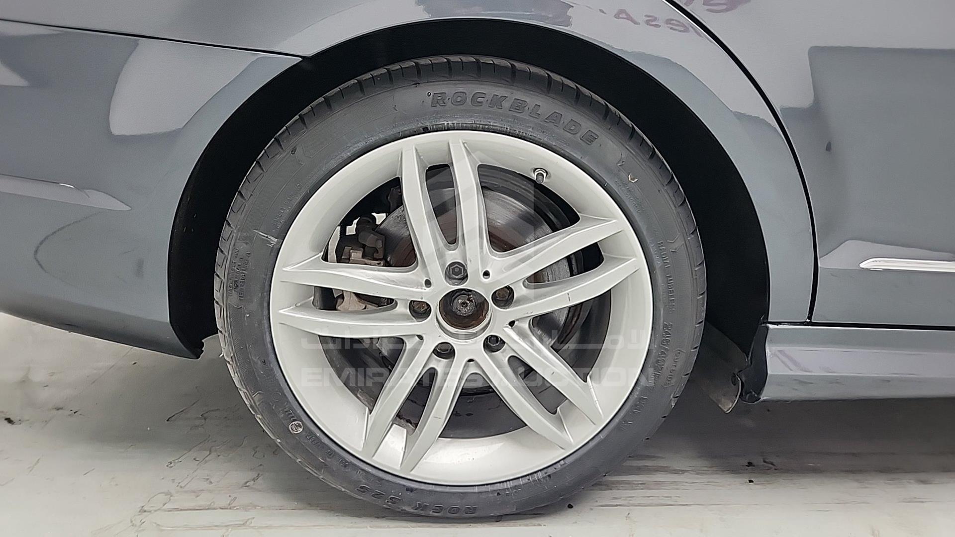 2014 MERCEDES C 250 VIN: WDDGF4HB7ER317471
