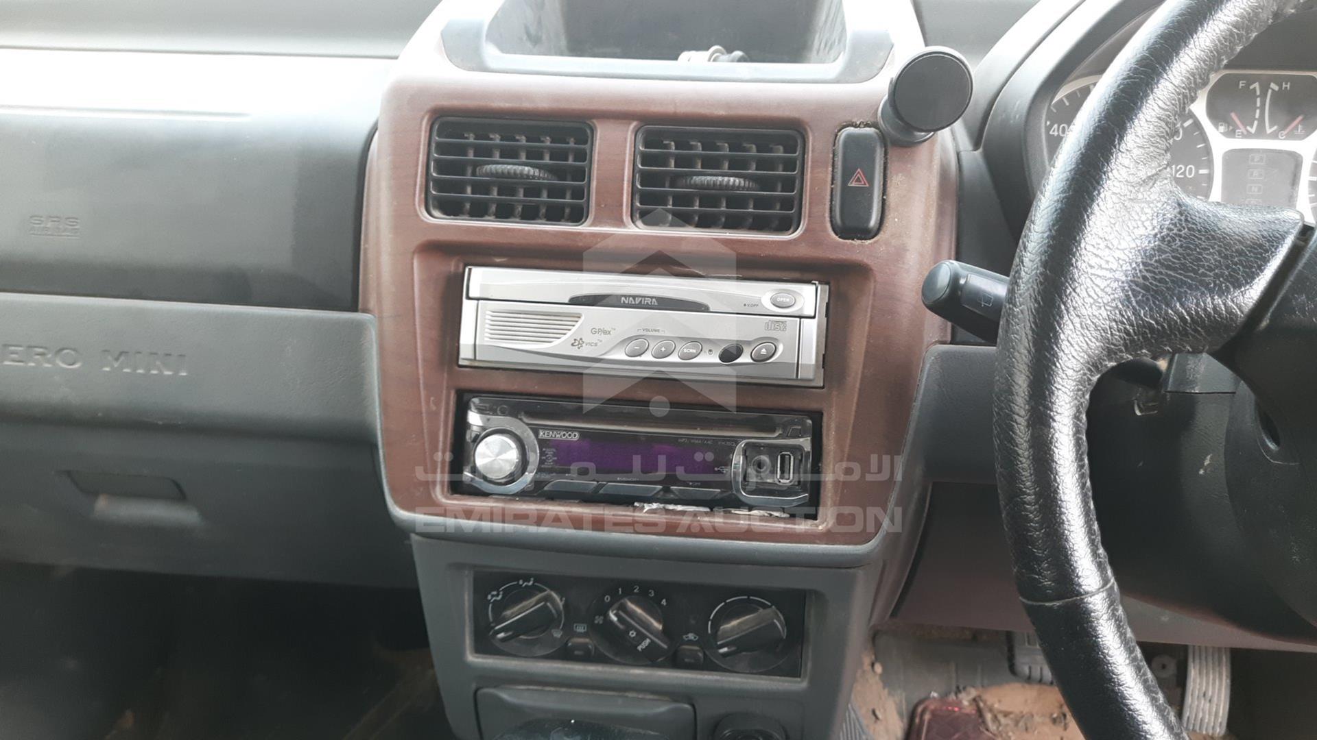 2001 MITSUBISHI PAJERO MINI VIN: H58A0212011