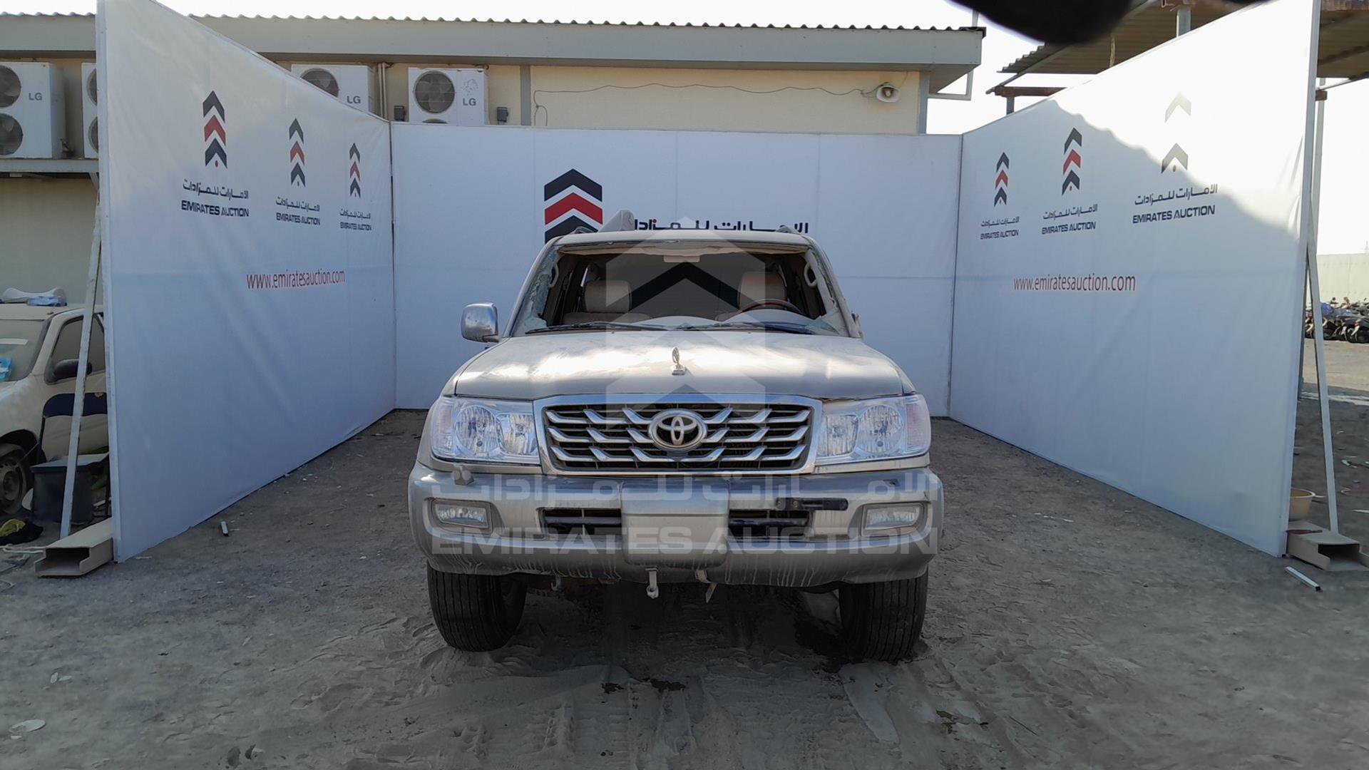 2006 TOYOTA LAND CRUISER VIN: JTEHT05J262085590