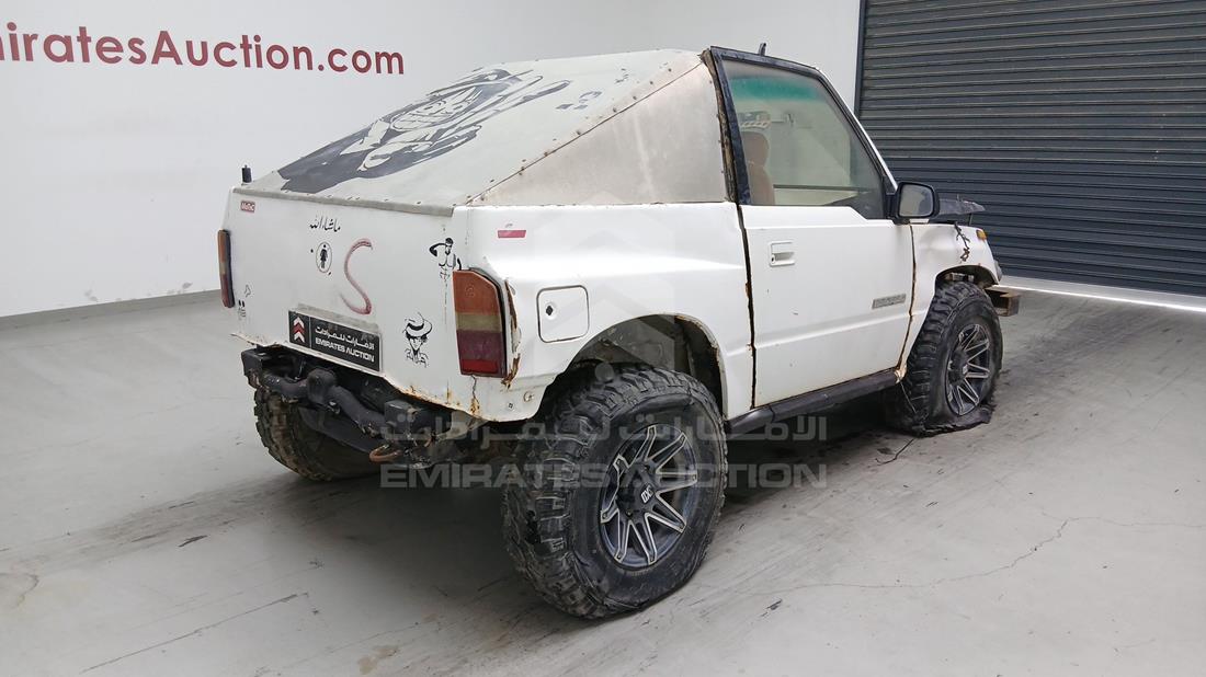 1990 Suzuki Vitara — Rear Right Angle — Photo 8