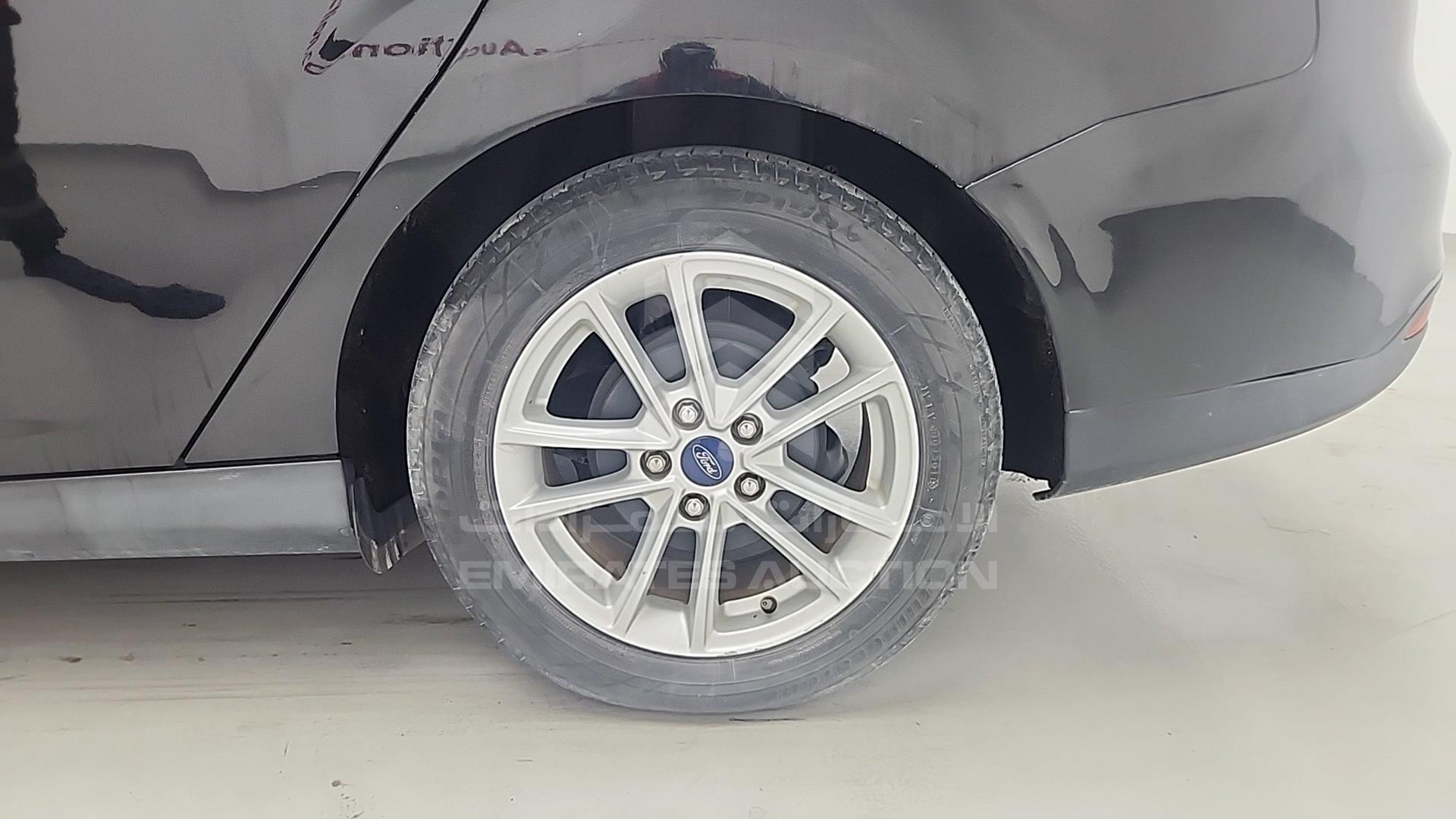 2018 FORD FOCUS VIN: 1FADP3F28JL310619