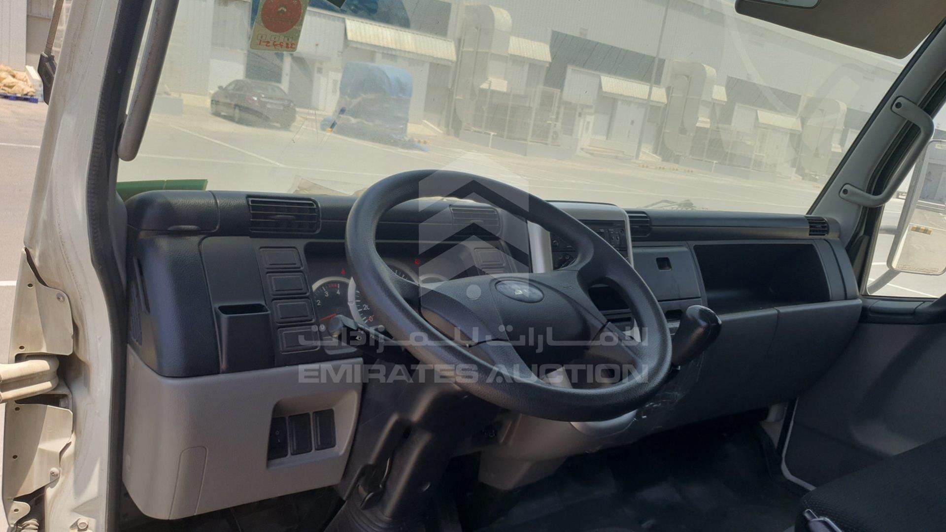 2017 MITSUBISHI CANTER VIN: JL7B6E1P4HK016110