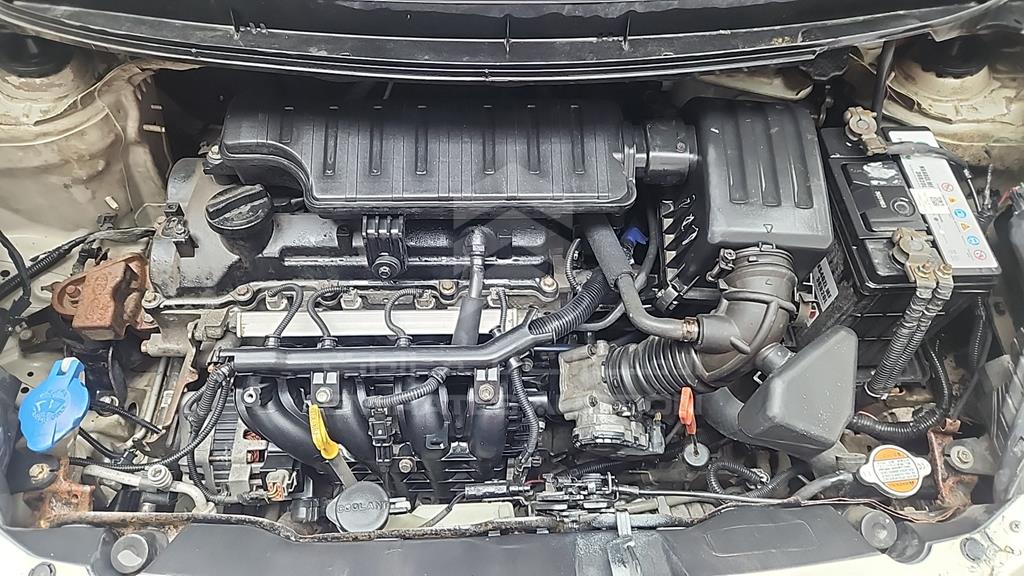 KNABX512XFT761883 - 2015 KIA PICANTO - #527664