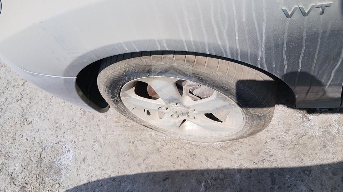 2007 Hyundai Avante - Scrap without document — Front Left Tyre — Photo 31
