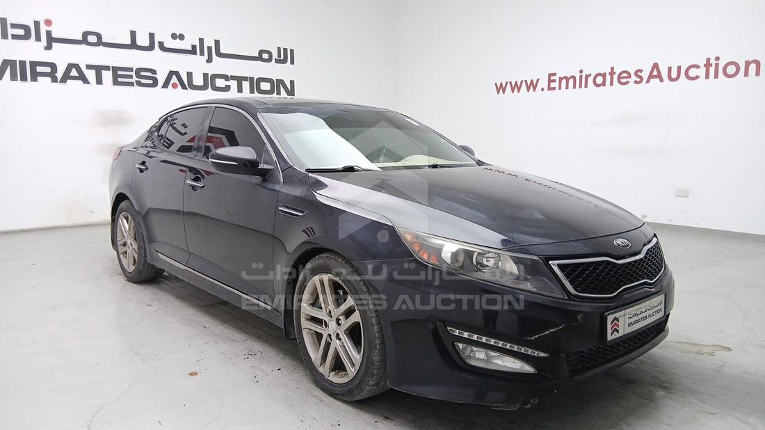 2013 Kia Optima — Front Right Angle — Photo 12