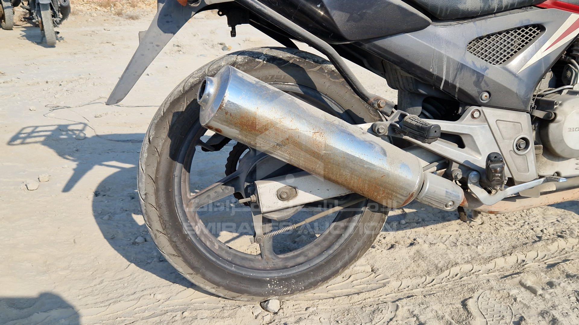 2014 HONDA MOTORBIKE VIN: 9C2MC3504ER350232
