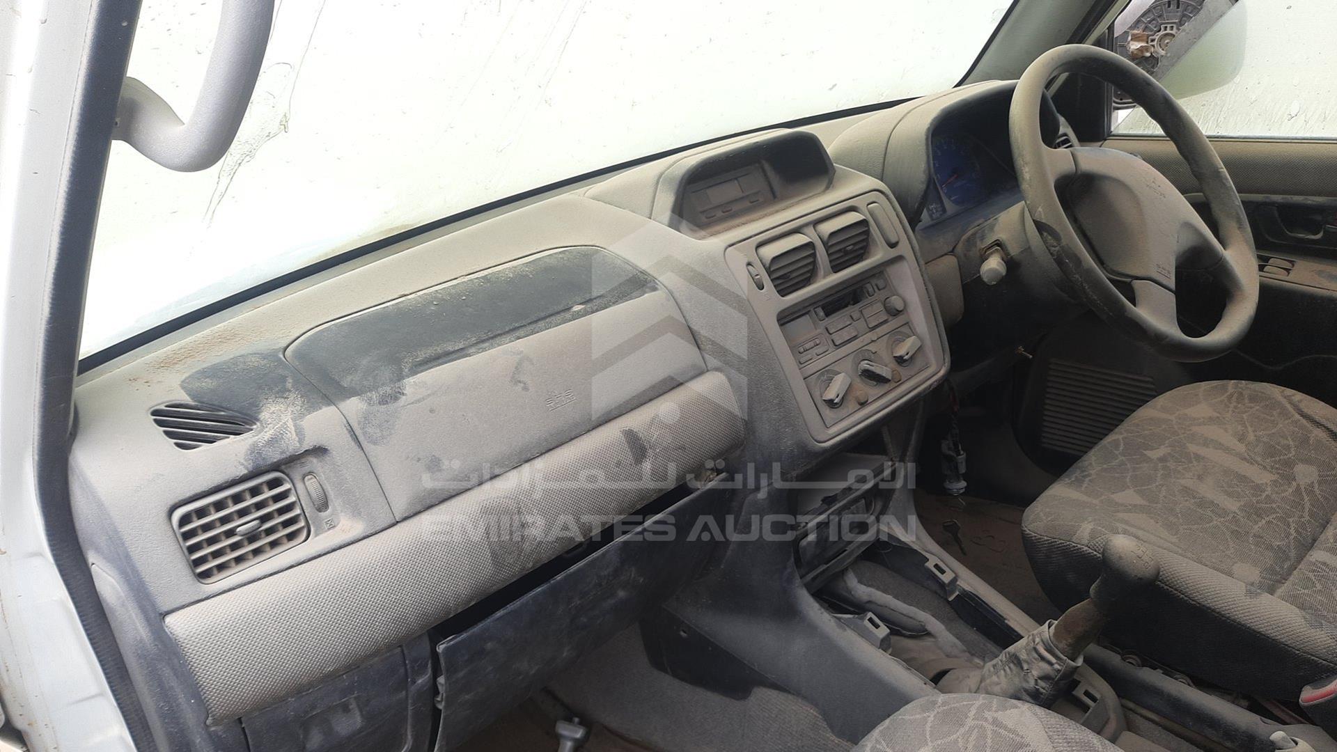 2005 MITSUBISHI PAJERO VIN: H66W-0015385