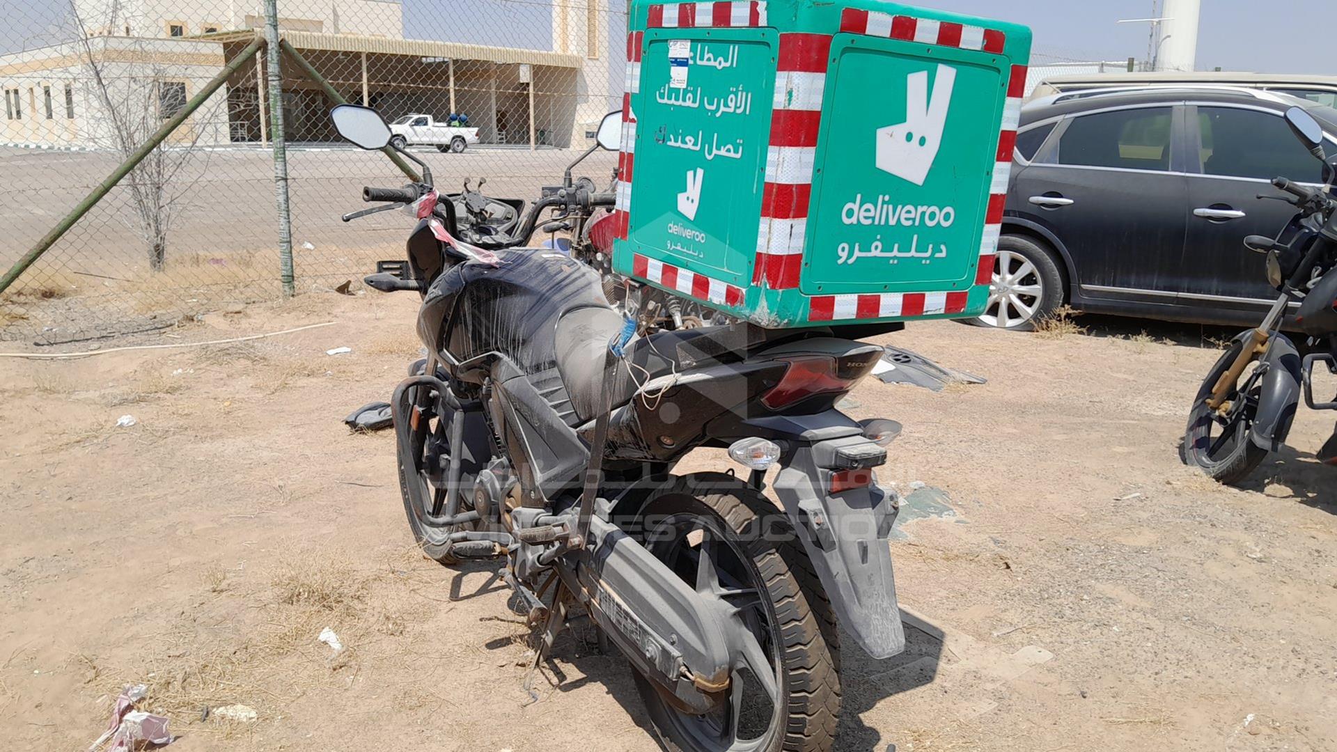 2019 HONDA UNICORN VIN: ME4KC20C8K8000438