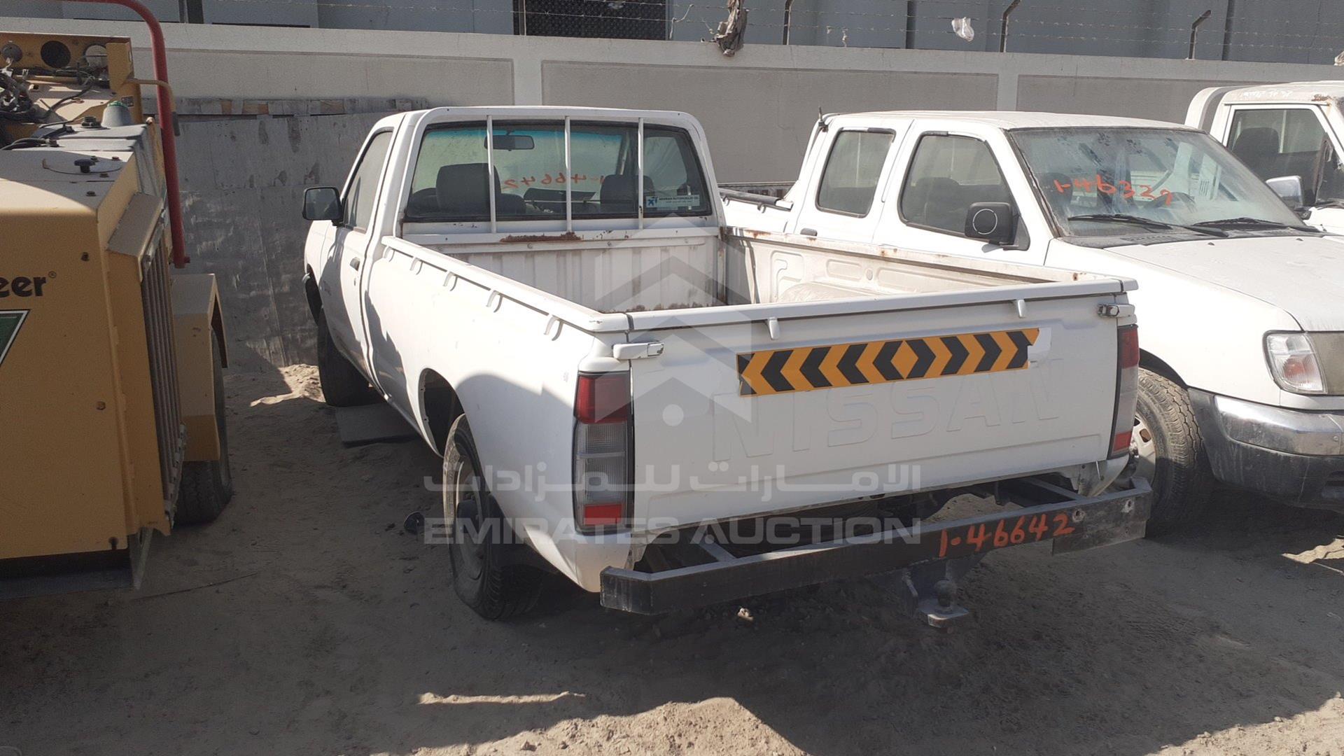 2004 NISSAN 2400 VIN: JN6DD22S74X071383