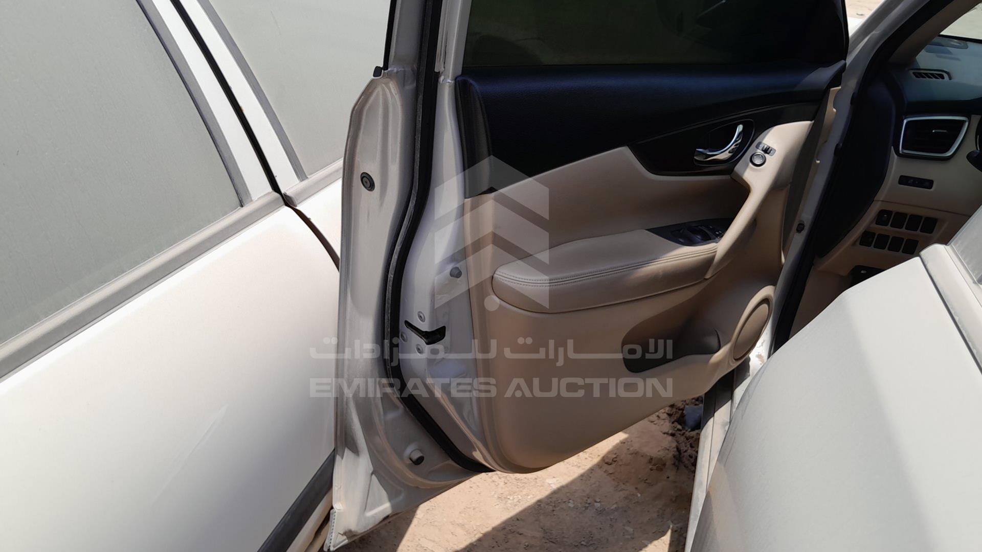 2015 NISSAN X-TRAIL VIN: JN1BT2MM5FW001162