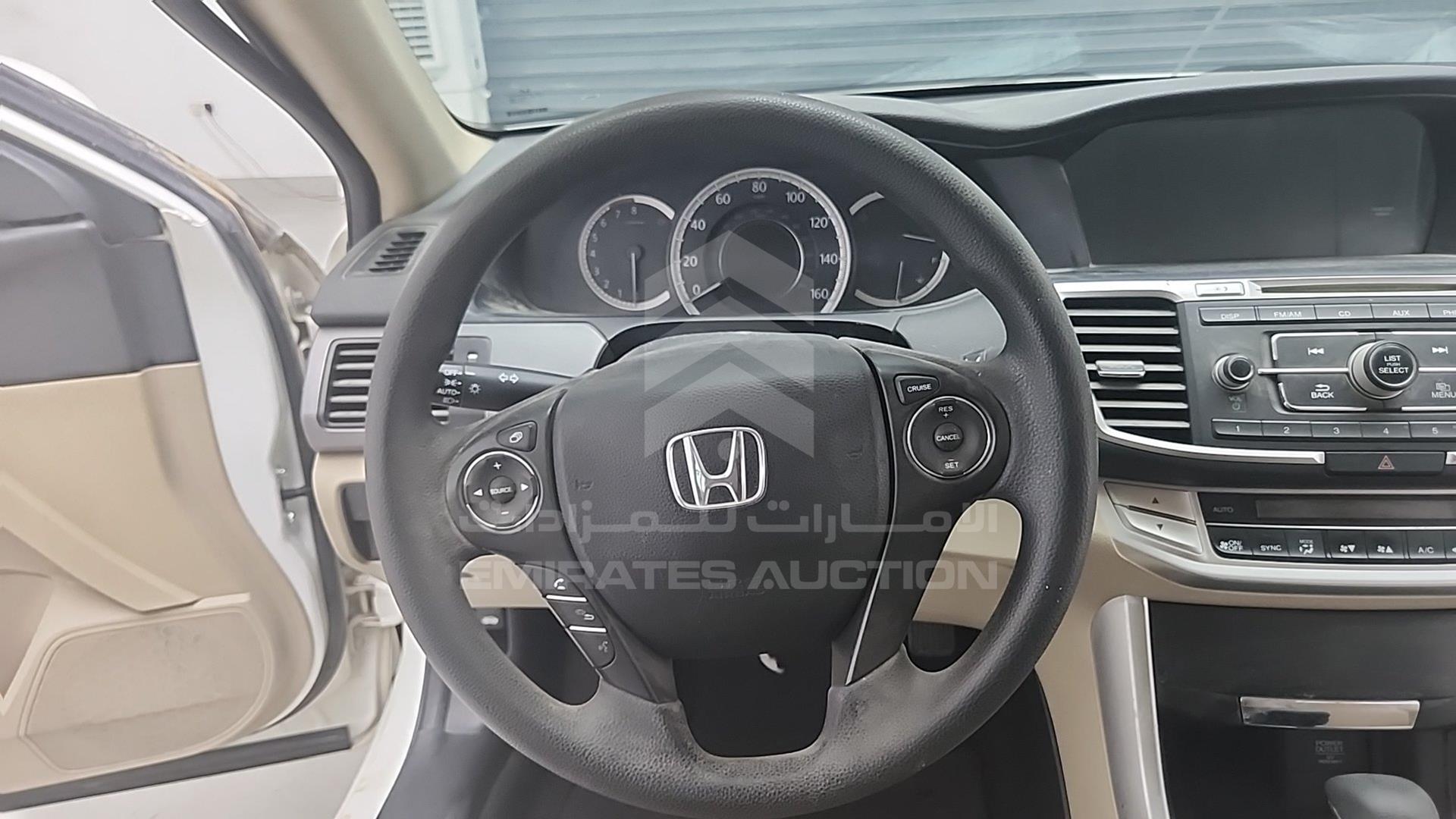 2013 HONDA ACCORD VIN: 1HGCR2F33DA245280