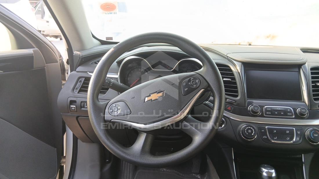 2019 Chevrolet Impala — Steering & Mounted Controls — Photo 13