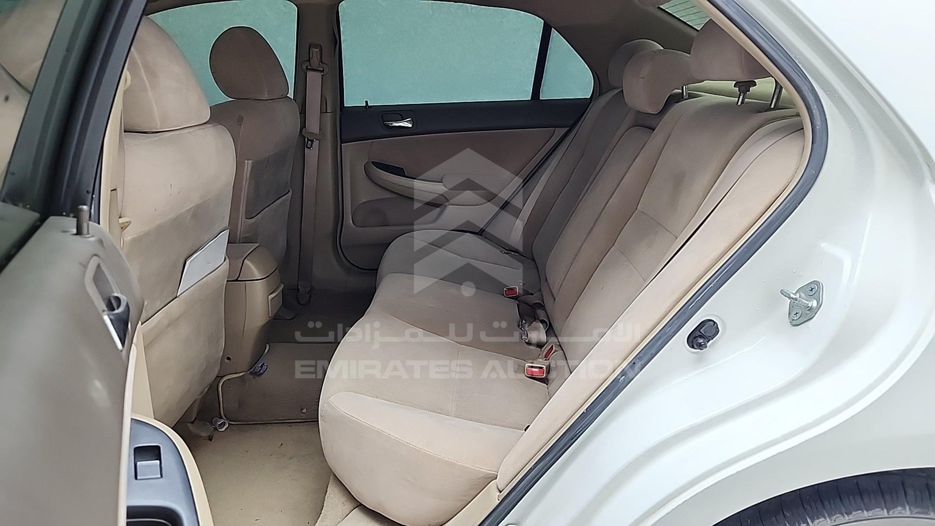 2005 HONDA ACCORD VIN: JHMCM56595C403917