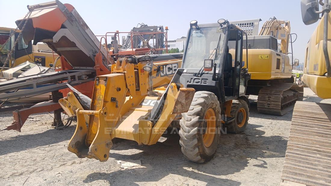 2018 JCB 530-110 — Front Left Angle — Photo 7