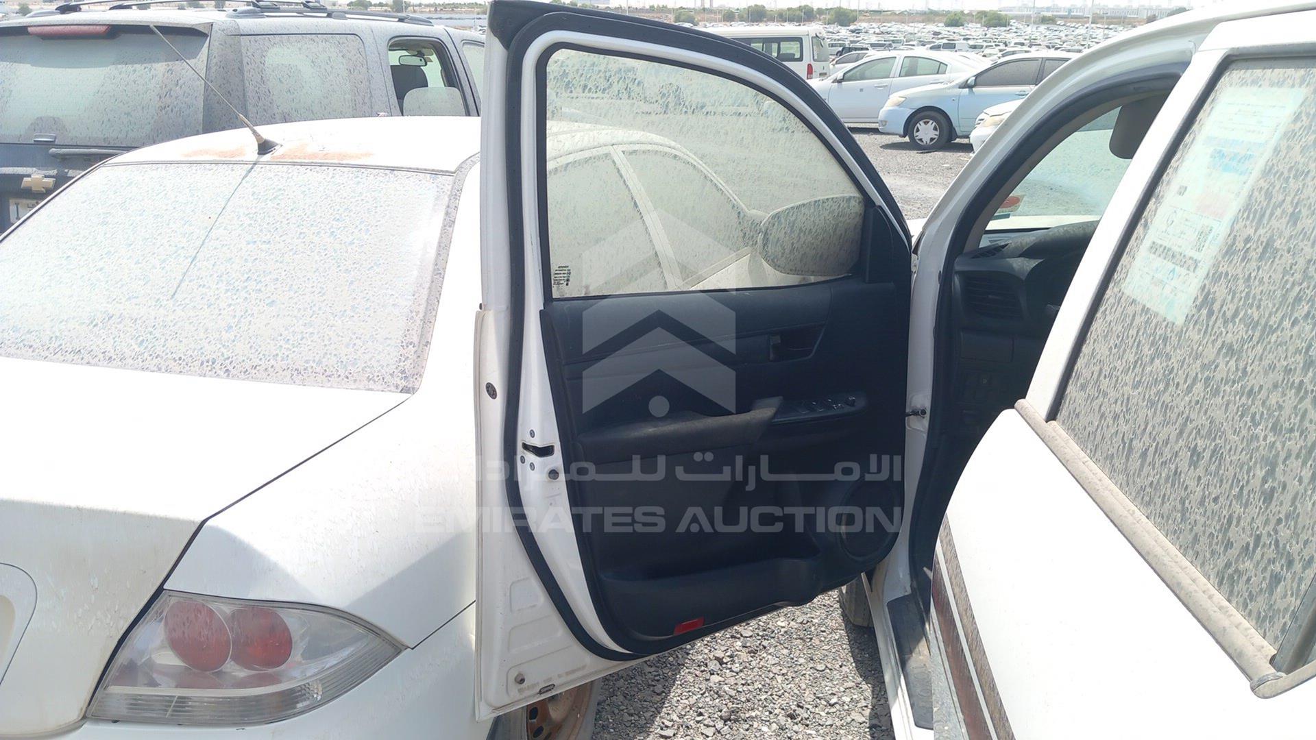 2019 TOYOTA HILUX VIN: MR0JX9CD1K4200577