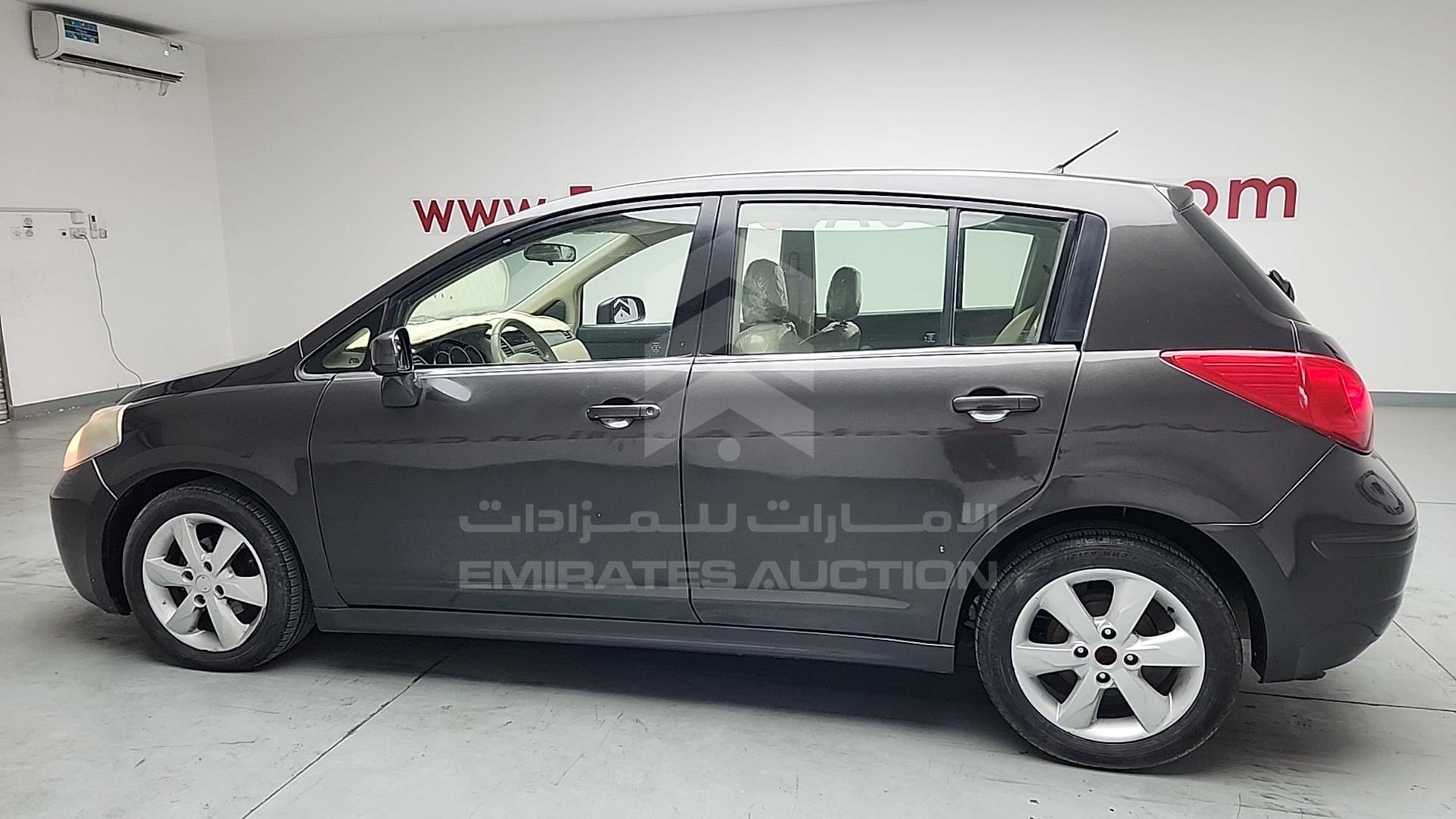 2011 NISSAN TIIDA VIN: 3N1BC1C73BL386856