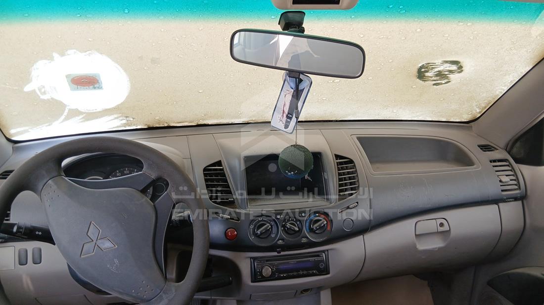 2012 Mitsubishi L 200 — Full Dashboard View — Photo 15