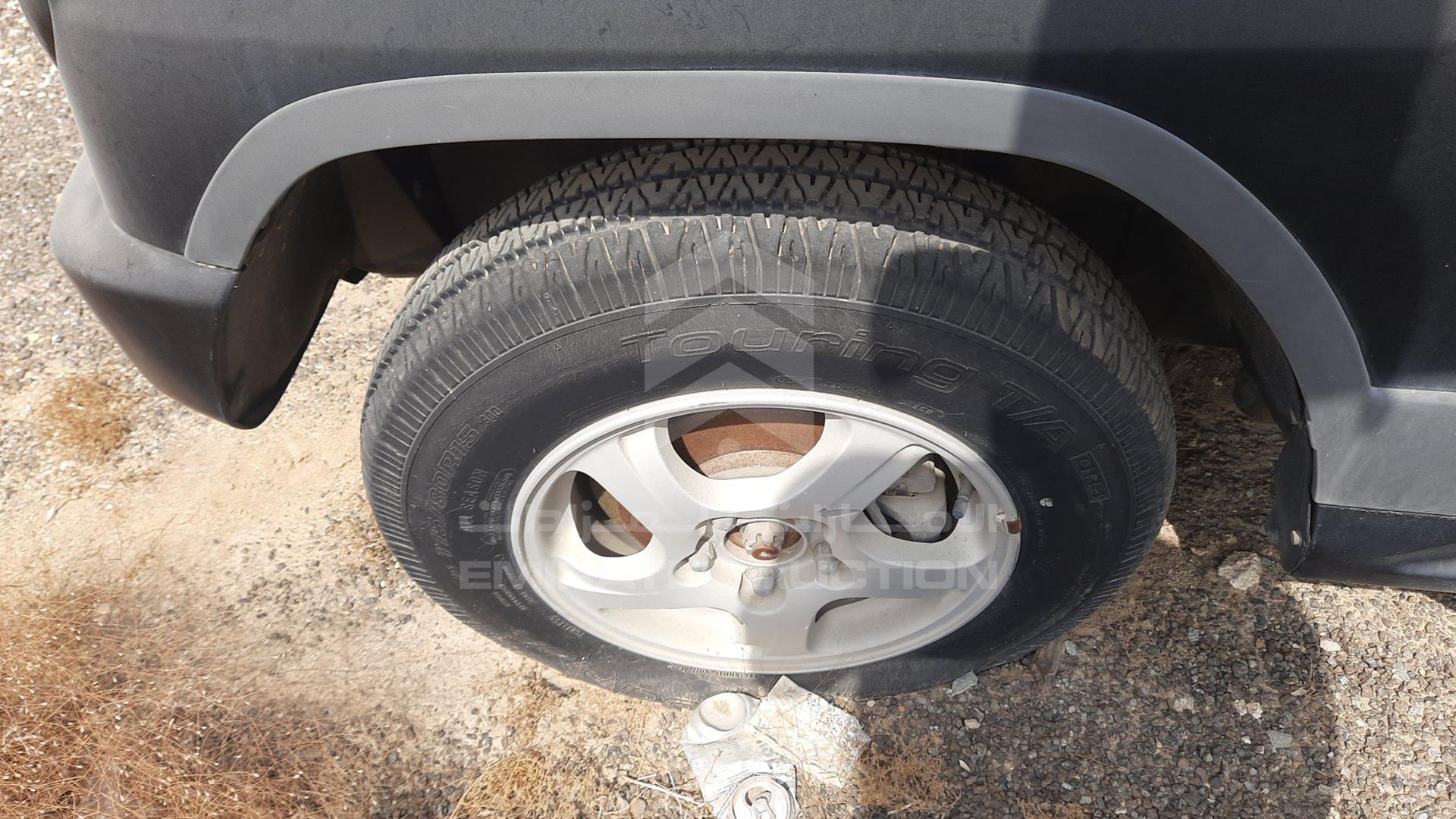 0 MITSUBISHI --- VIN: H56A5222093